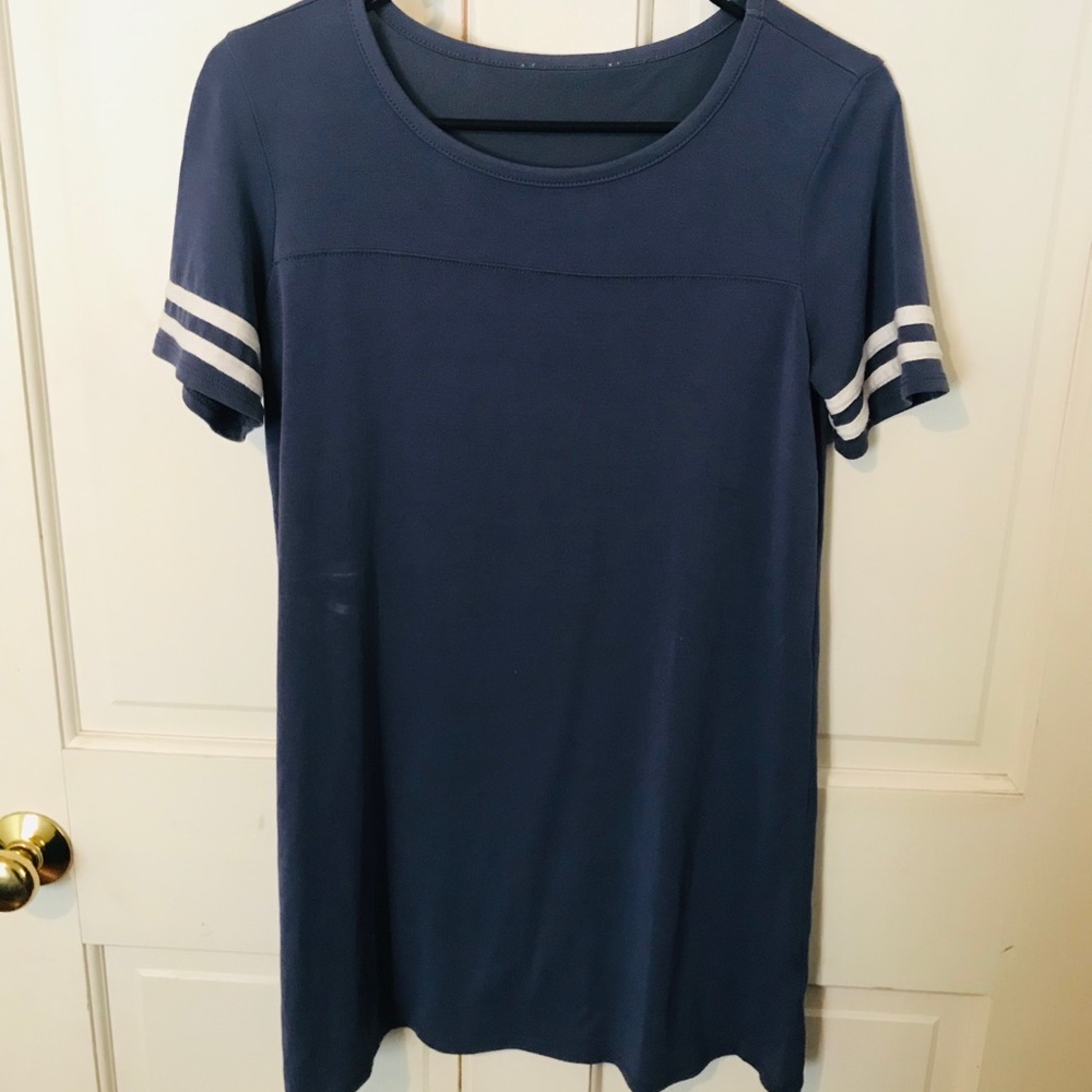 T-shirt dress